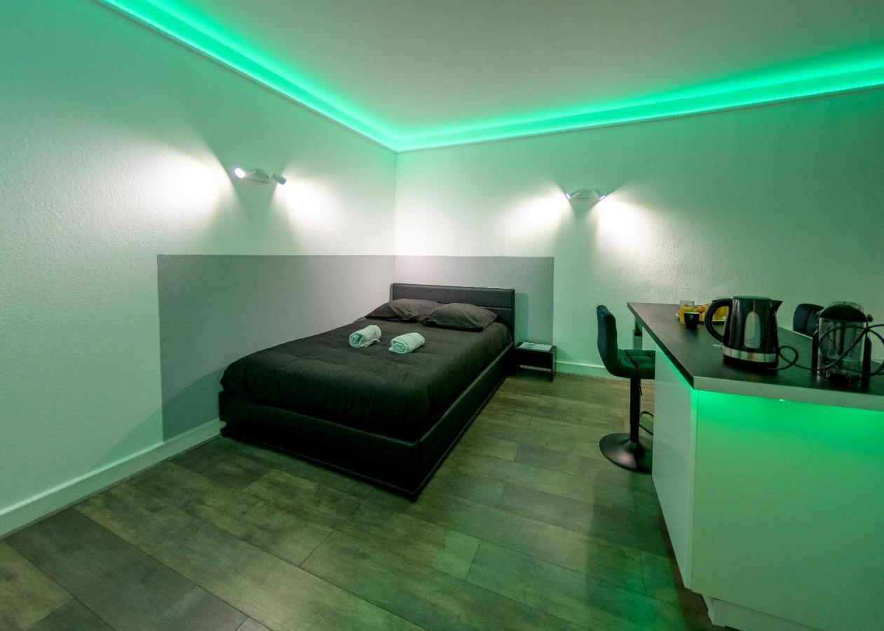 Appart'Hotel De La Gare - Cocooning 蒙贝利亚尔 外观 照片